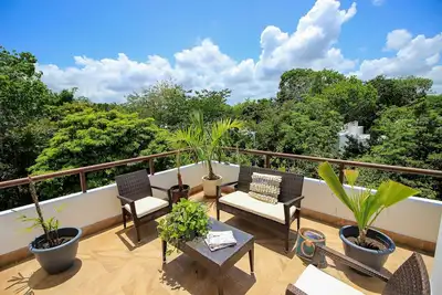 Image de Luxury 2br Penthouse in Tulum's Bahia Principe: Serenity for 5 Guests