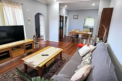 Image de Quiet & Clean 2br House Stay