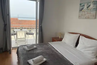 Appartement d'une chambre avec le balcon et la vue sur le mer Zivogosce - Blato, Makarska (A-22253-a)