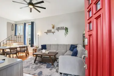 Image de ~ St. Vincent Hills ~ Walk to Farmers Market, Sf Ferry Terminal, & Downtown ~