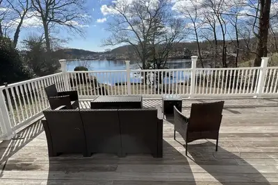 Image de Thames River Retreat · Ct College+Casinos+Uscga