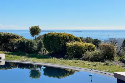 Image de Villa avec piscine - 8 personnes