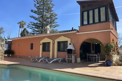 Image de Beautiful, high-quality holiday home for 6 people with private pool