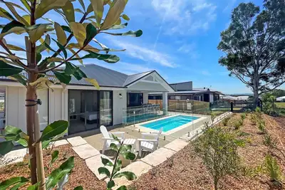 Image de Blaxland's Cottage - Uniquely perfect, historic cottage! - Historic 2 bedroom cottage on vineyard