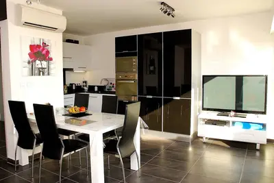 Image de Des vacances détente au coeur du 1er port de plaisance d'Europe!