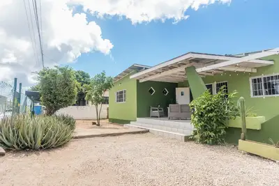 Image de Aruban Home close to Beach