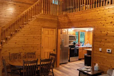 Image de New Minglewood is our Cozy 3-bedroom cabin with WiFi, Ac in lovely Irving