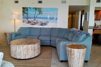 Image de SeaSpray 711- Panoramic Views - Resort pool and hot tub-Free Daily Activities