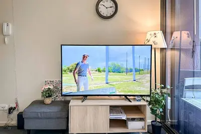 Image de Centre of Cbd 2Bed1Bath Walk to Everything