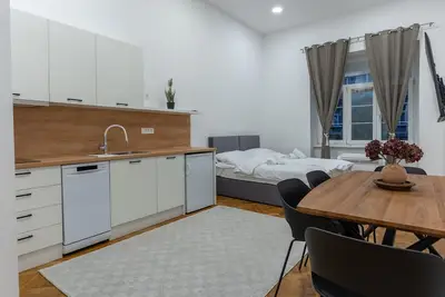 Image de Superior One Bedroom Apartment Sofija Ljubljana Downtown