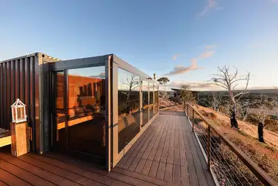 Image de Crazy 20 million year old petrified stone bath from the volcanoes of Indonesia