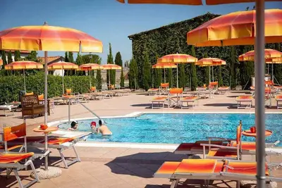 Image de Appartement de vacances avec climatisation et piscine