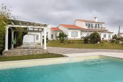 Image de Ferme \"Ecovillage Resort\" avec vue sur la mer, piscine privée et Wi-Fi