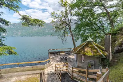 Image de Limonta- Primula Apartment! Access to the Lake!