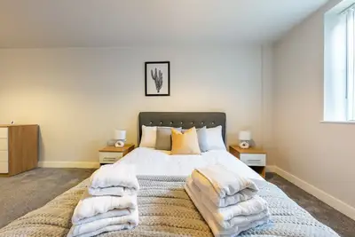 Image de Lovely 1-Bed Apartment in Slough with free parking