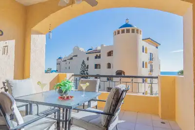 Image de Princesa Resort D-309 2br Oceanview Condo
