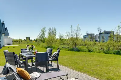 Image de Küstenglück - Terrasse, Infrarot-sauna, Kamin, Dusche, Badewanne, Waschmaschine