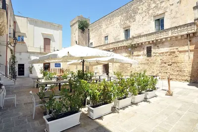 Image de Old Town in Felline, sleeps 5, 5 km from the beach, wifi