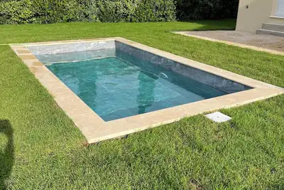 Image de Confortable maison avec piscine et jardin à Pernes les fontaines.