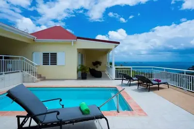 Image de Warm Welcome Villa on St. Jean Heights