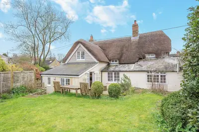 Image de 4 chambres à coucher à Osmington