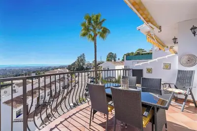 Image de Sunny flat with pool by Costarentals - Ref 52