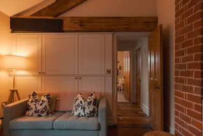 Appartement-Salle de bain privée séparée-Edmund Suite