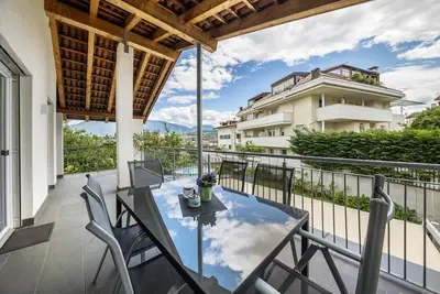 Image de Appartement \"Angerblick\" avec vue sur les montagnes, terrasse privée et Wi-Fi