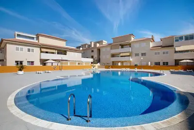 Appartement de vacances 'Casa Oramas Il' avec piscine partagée, terrasse privée et Wi-Fi