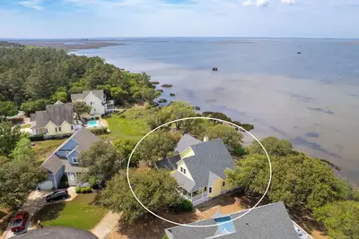 Image de Indigo Sunset on the Sound: Dog-friendly, Hot Tub, Short Stays