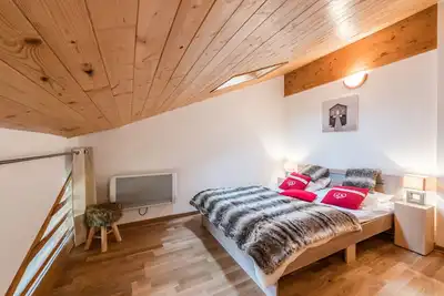 Morillon 1100, 5 chambres, récent, sur les pistes