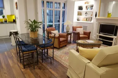 Image de Spacious Two Bedroom Maisonette close to Westfield Shopping