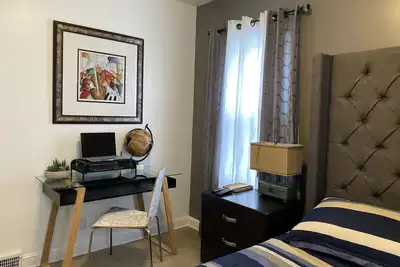 Image de Minutes away from Moa, Msp airport, Minnehaha Falls, 2 bedroom house.