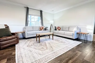 Image de The Outpost Camp ~ Tranquil and Modern Country Escape