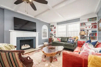 Image de Dora`s Dutch Cottage, Charmer with Swimming Pool near Waterfall Hiking