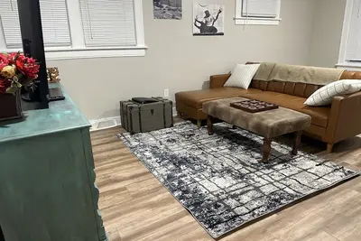 Image de Entire house Spacious & Clean for 9. Close To Everything! with WiFi