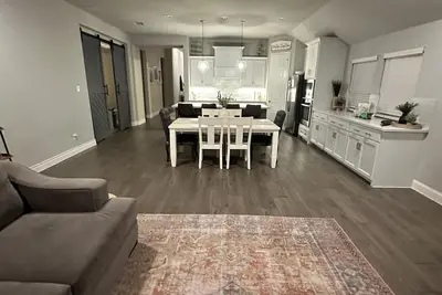 Image de Chic 4-bedroom house with Ac and WiFi in welcoming Forney