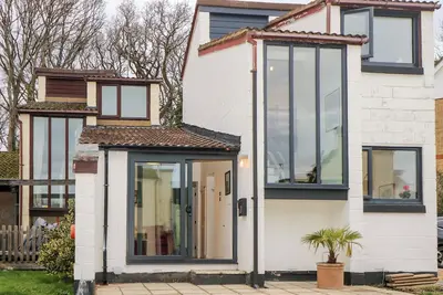 Image de Creek Lodge, pet friendly in Wootton Bridge