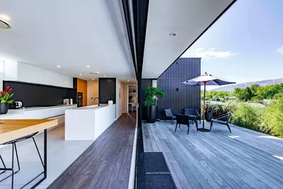 Image de Noir North Retreat Th