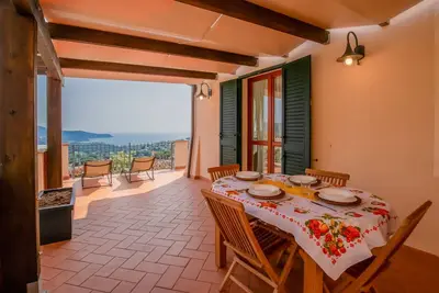 Sestini House Sea View with terrace.