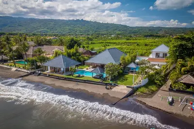 Image de 5 Lovina Beach Villa 20p, for big Groups! Yoga and Meditation!