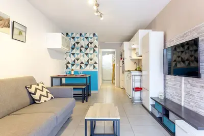 Image de Beau studio avec terrasse