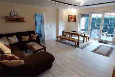 Image de Mw vacation apartment in Höxter / Weserbergland directly on the Weser.