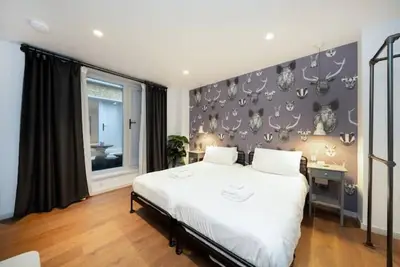 Image de Crashpads Shoreditch Clerkenwell Loft. Large 2 bedroom apartment Central London.