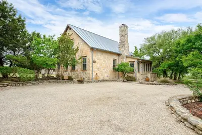 Image de Parvin's Cottage at Riven Rock Ranch in Comfort Tx