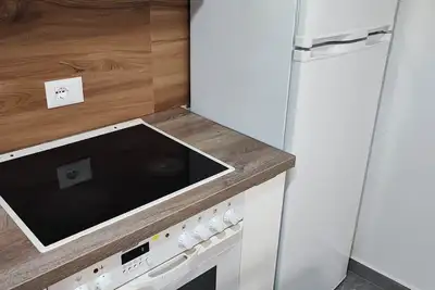 Image de 1 Bedroom Apartment in DurrÃ \"s
