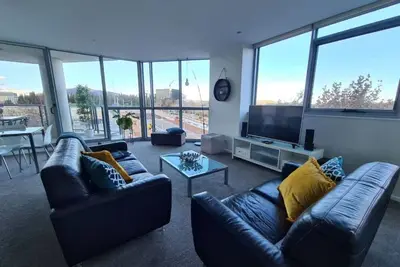 Image de New to Vrbo: Grand 2br between Anu and City