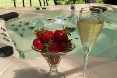 Image de Maison Premium avec Spa et Piscine