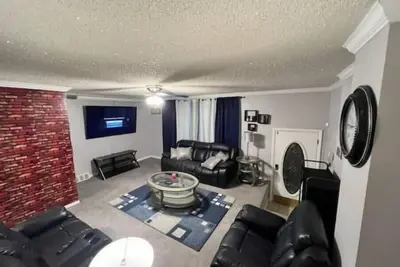 Image de The Silky Sleeper in the Greater North-East