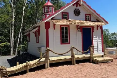 Image de Lighthouse Cabin Deluxe #5 on map